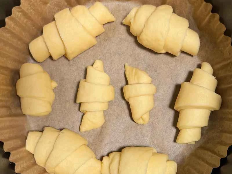 How to make pure milk hand-torn toast: Step 1