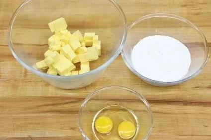 How to make pure milk hand-torn toast: Step 1