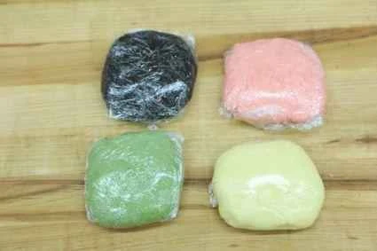 How to make pure milk hand-torn toast: Step 1