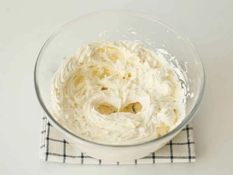 How to make pure milk hand-torn toast: Step 1