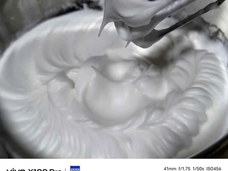 How to make pure milk hand-torn toast: Step 1