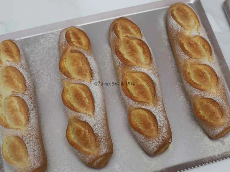 How to make pure milk hand-torn toast: Step 1