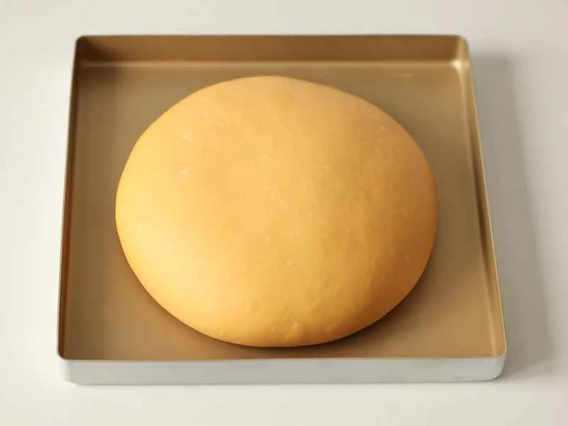 How to make pure milk hand-torn toast: Step 1