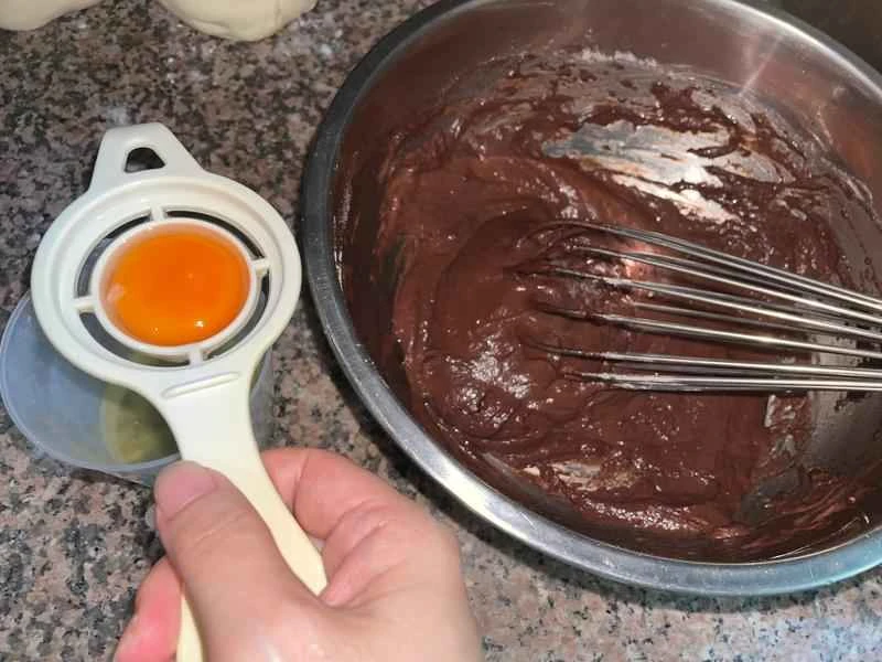 How to make pure milk hand-torn toast: Step 1