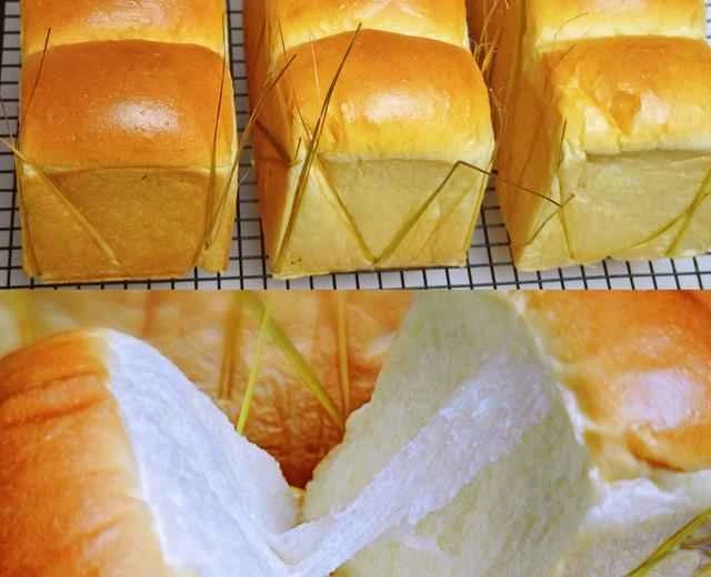 Lemongrass toast unlocked successfully! I was so tempted to eat it as soon as it came out of the oven! 🤣❗