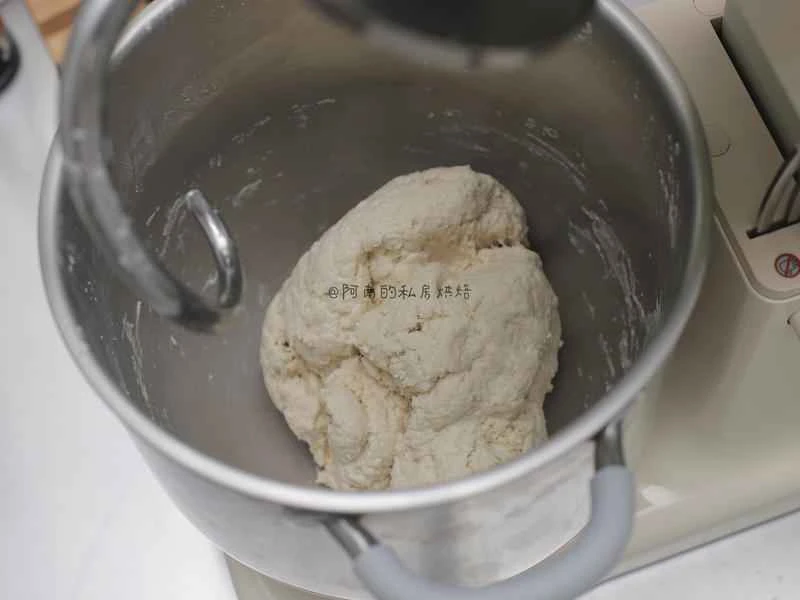 How to make pure milk hand-torn toast: Step 1