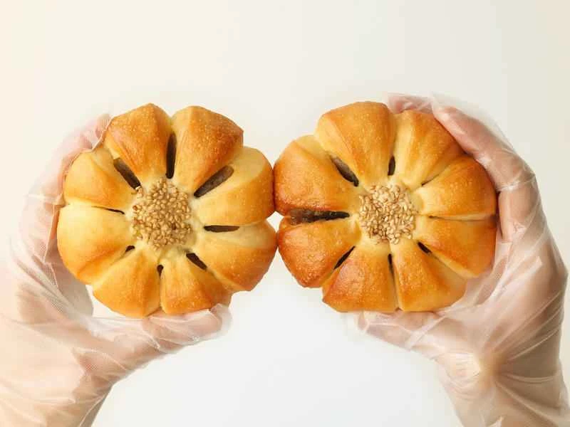 How to make pure milk hand-torn toast: Step 1