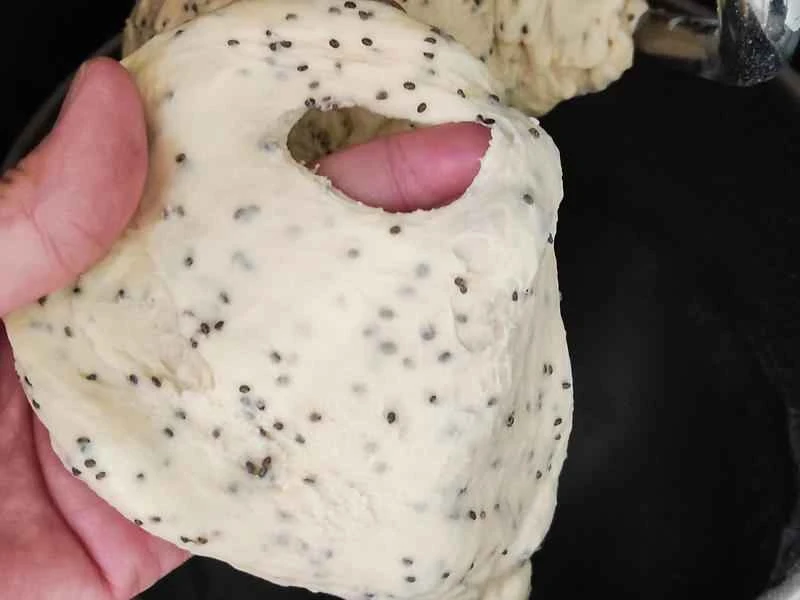 How to make pure milk hand-torn toast: Step 1